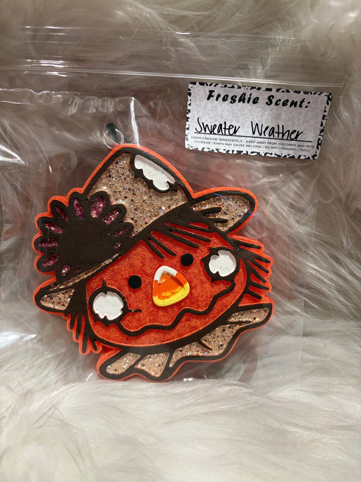 Scarecrow sweater weather rts