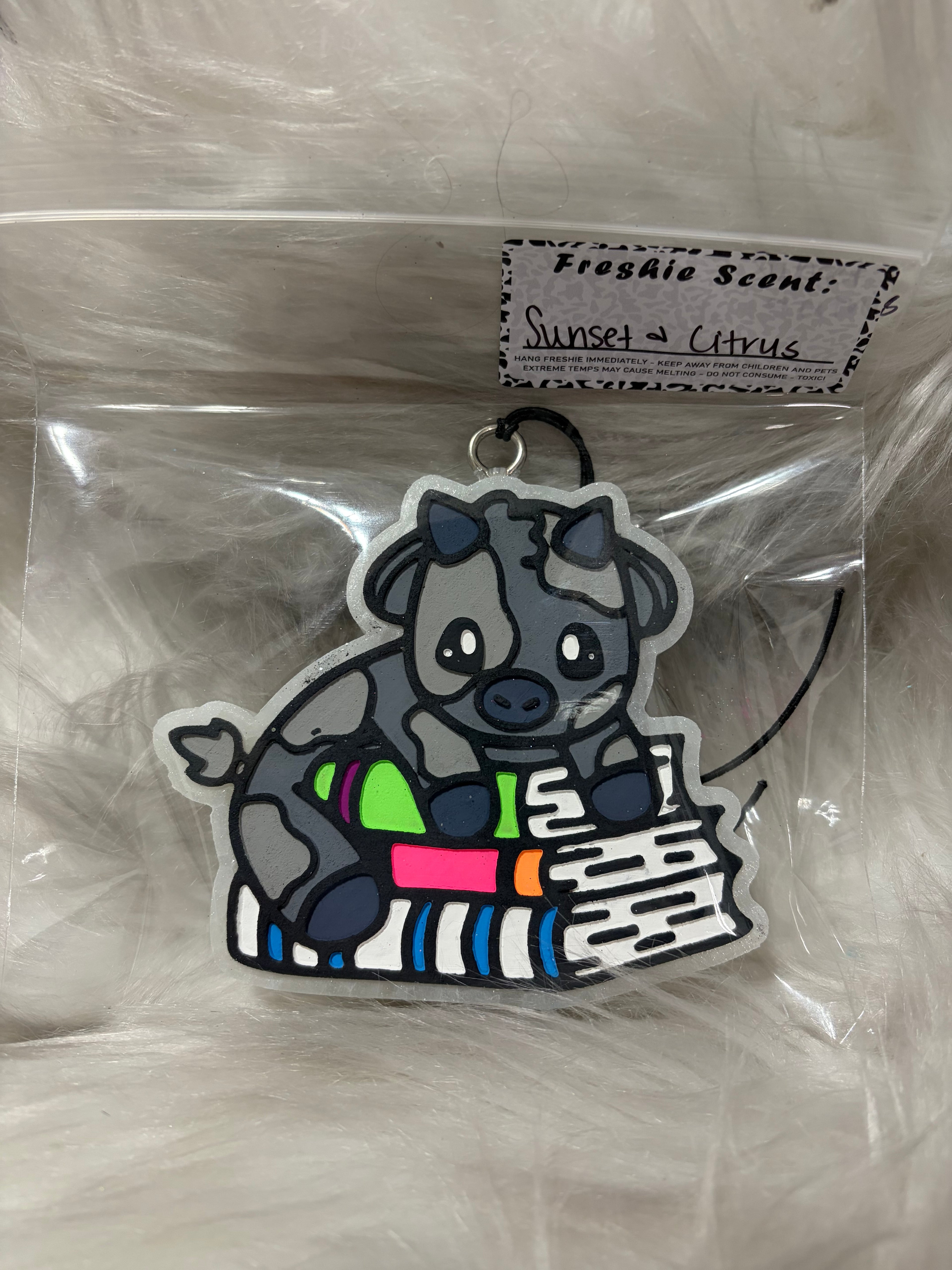 Gargoyle book cow sunset & citrus