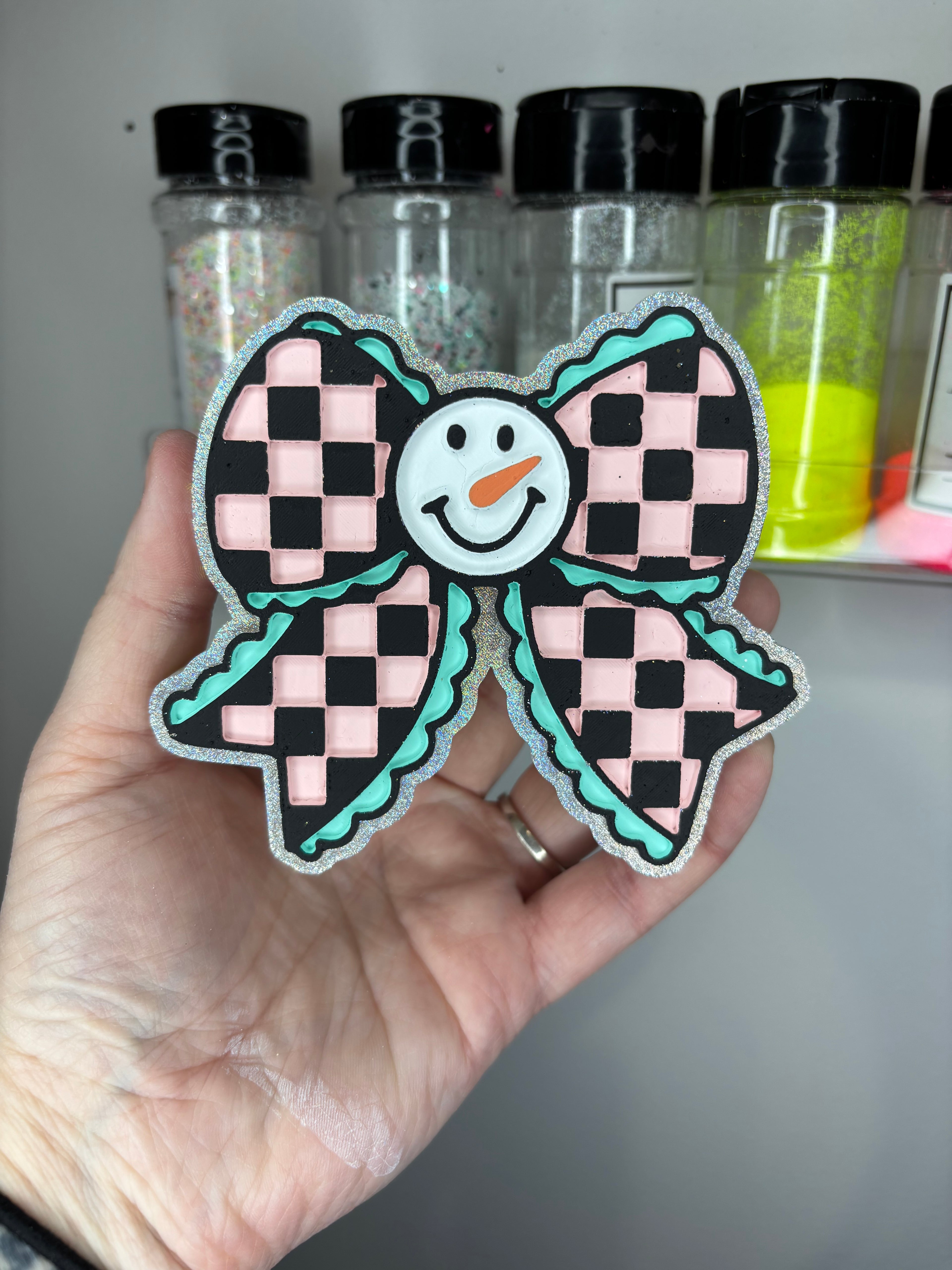 Snowman bow