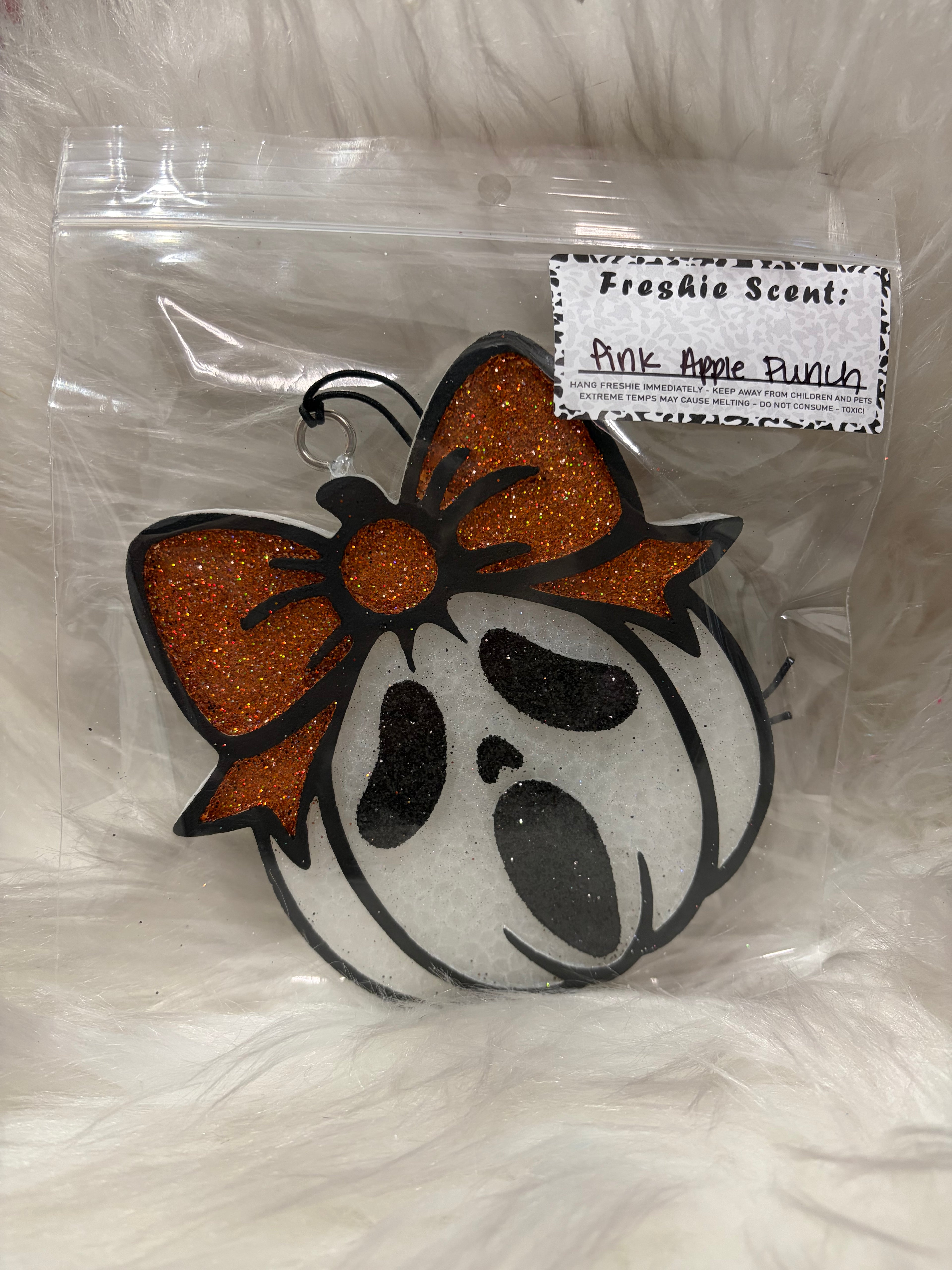 Pink apple punch scream pumpkin